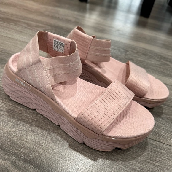 Skechers Pink Athletic Sandals - Picture 2 of 5
